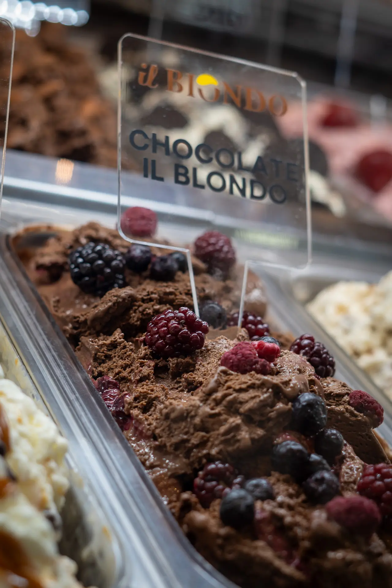 Helado artesanal de chocolate de il Biondo