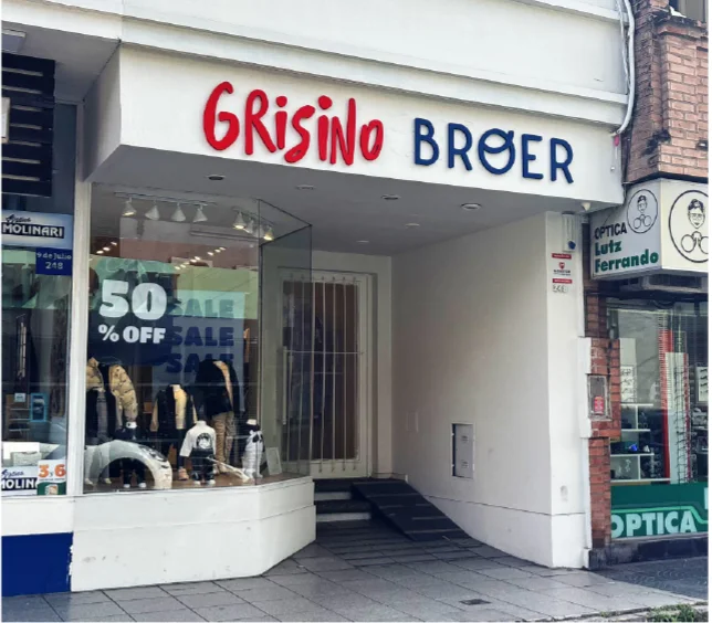 Local de Grisino y Broer sobre la calle